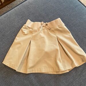 Little girls, French toast, uniform skort